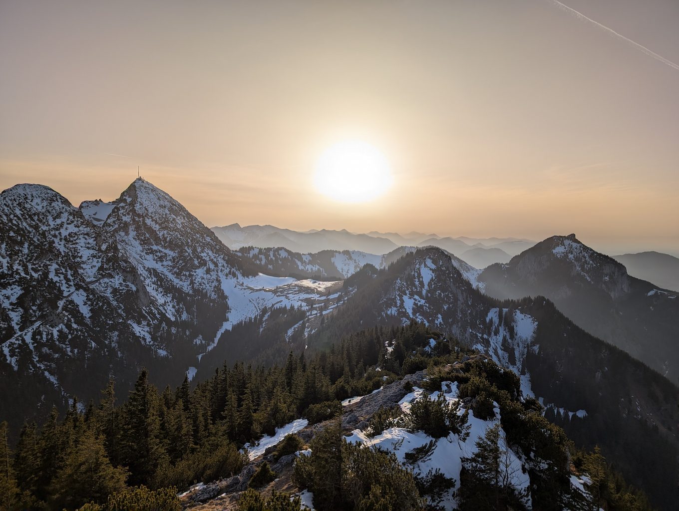 Mehr über den Artikel erfahren Hochsalwand (1.625 m) Nordanstieg – Überschreitung von Brannenburg